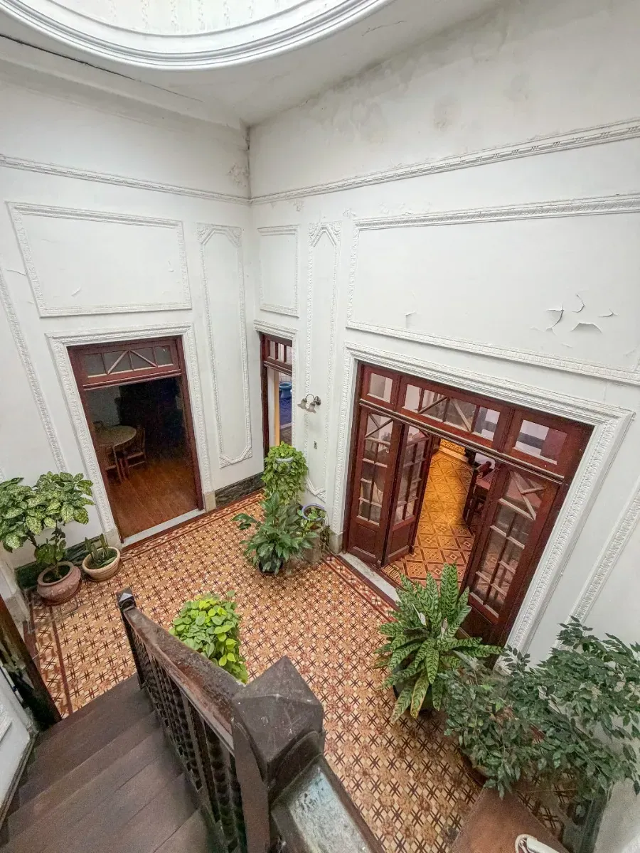 Casa de 238 m² con jardín y barbacoa en Malvín — foto 1 de 5